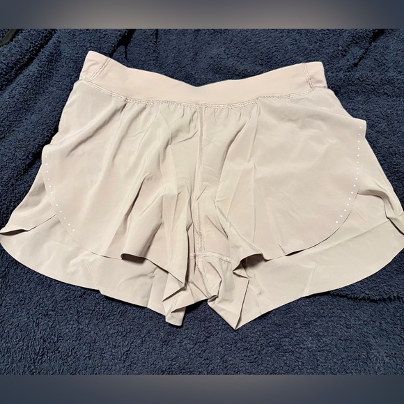 Lululemon Fast and Free High-Rise Classic-Fit Split Short 3” in Mauve Gray - Picture 11 of 12